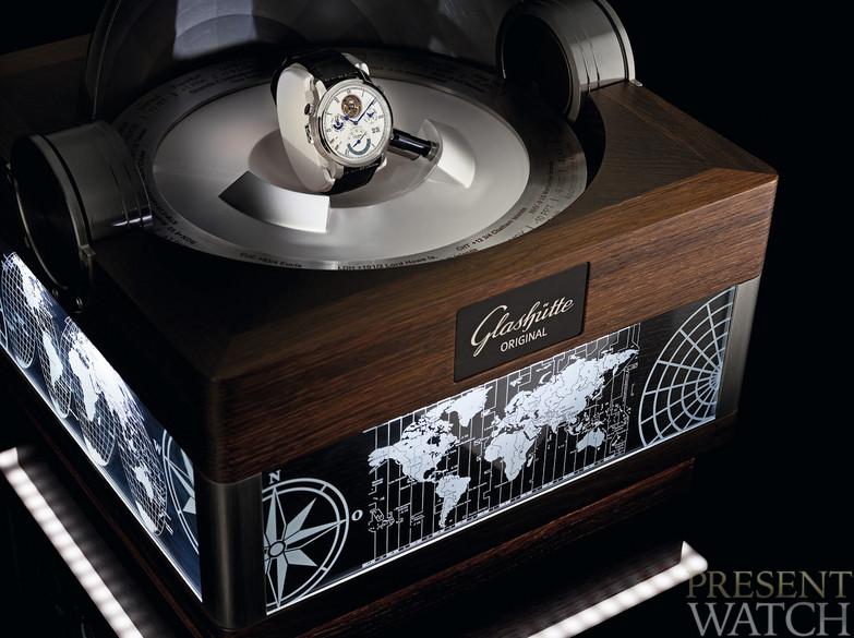 GRANDE COSMOPOLITE TOURBILLON WATCH