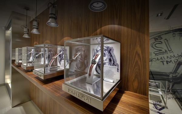 OFFICINE PANERAI BOUTIQUE IN MADRID 