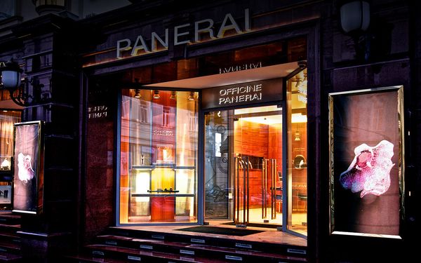 OFFICINE PANERAI MOSCOW