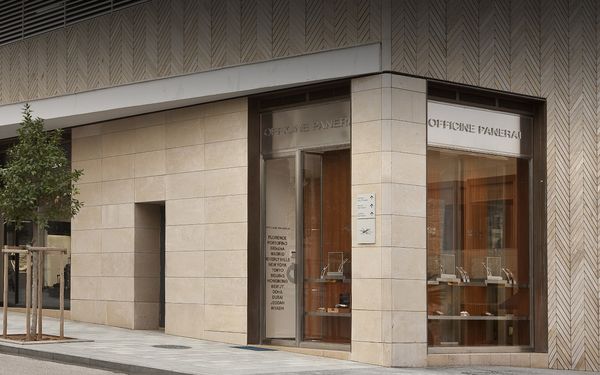 OFFICINE PANERAI IN BEIRUT