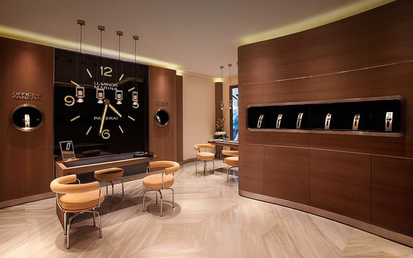 OFFICINE PANERAI BOUTIQUE IN ABU DHABI ETIHAD TOWERS