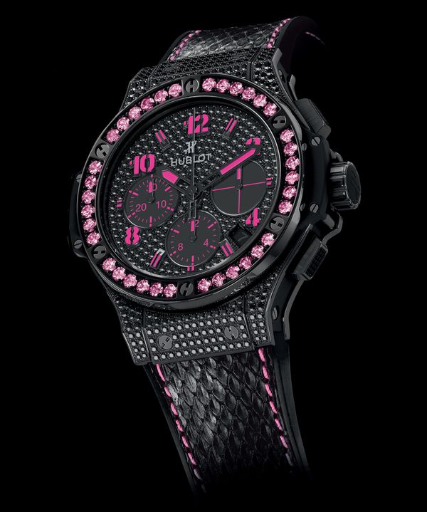 Discover the Hublot Big Bang Black Fluo Collection