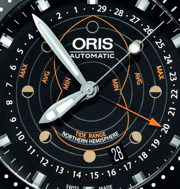 Discover the Oris Prodiver Pointer Moon