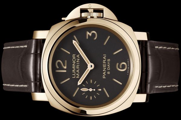 The new Panerai Marina 8 Days Oro Rosso